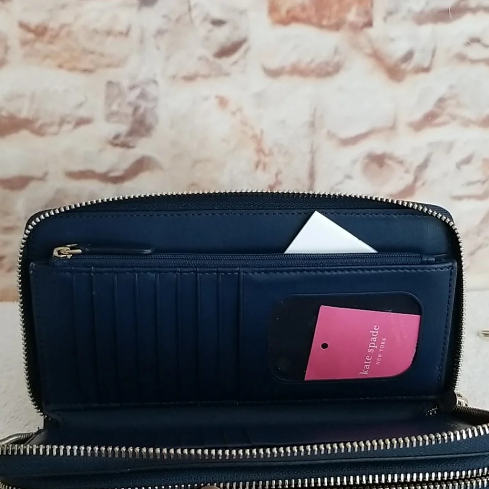 New kate spade Jeanne Large Carryall Wristlet - Picture 7 of 8